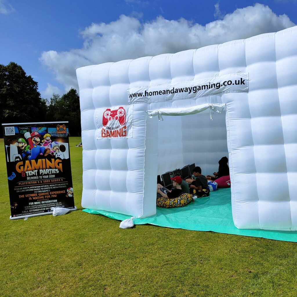 Outdoor Tent for gaming parties